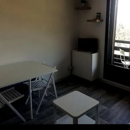 아파트 Plein Sud Avec Terrasse *
